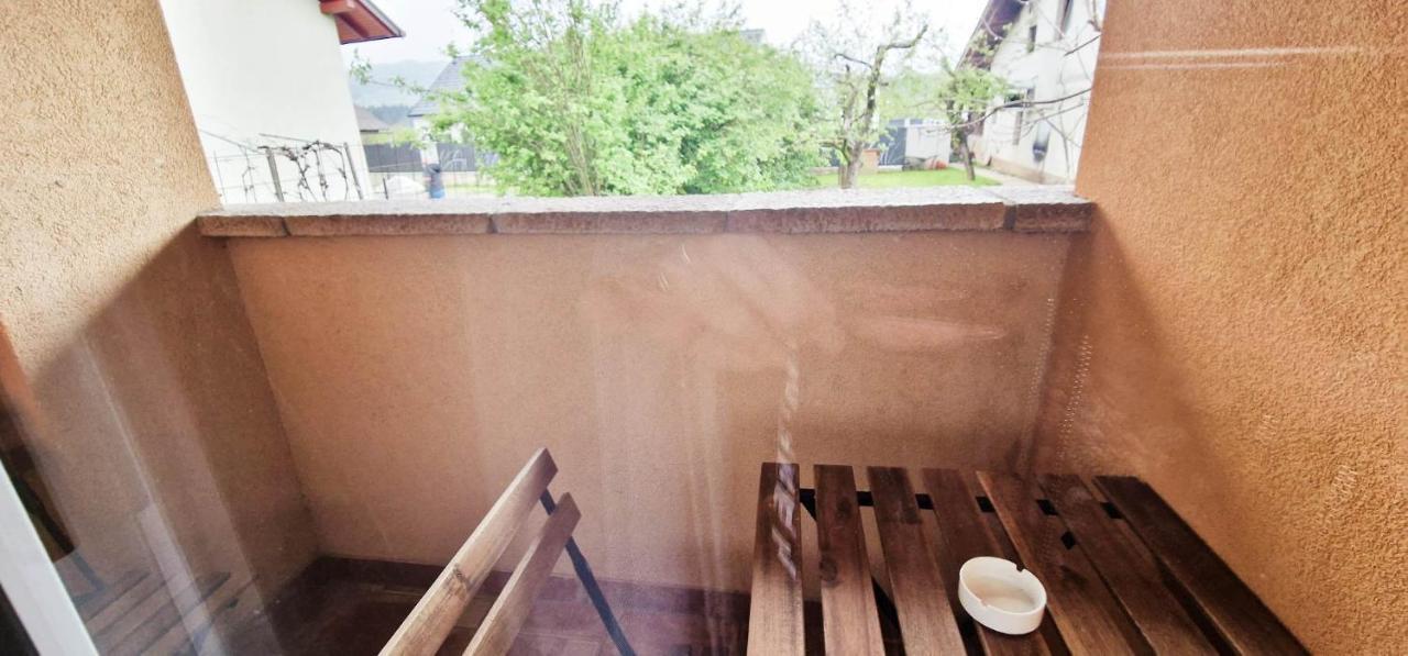 Hotel Samarin Črnomelj エクステリア 写真